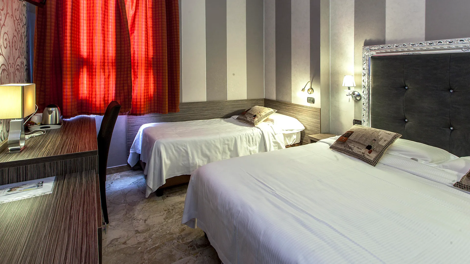 Canova Hotel Milaan 3*,  Italië