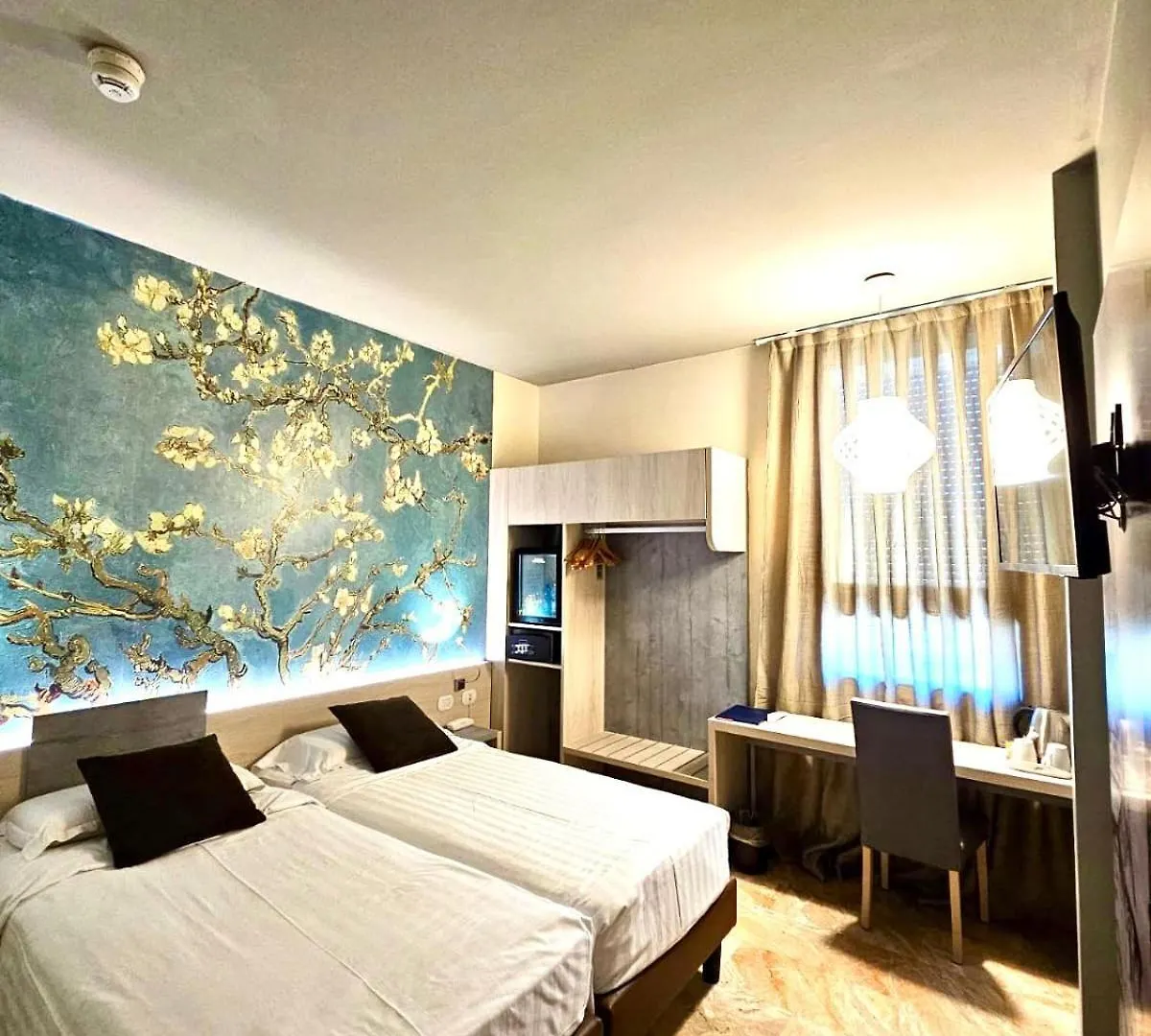 Canova Hotel Milaan 3*,