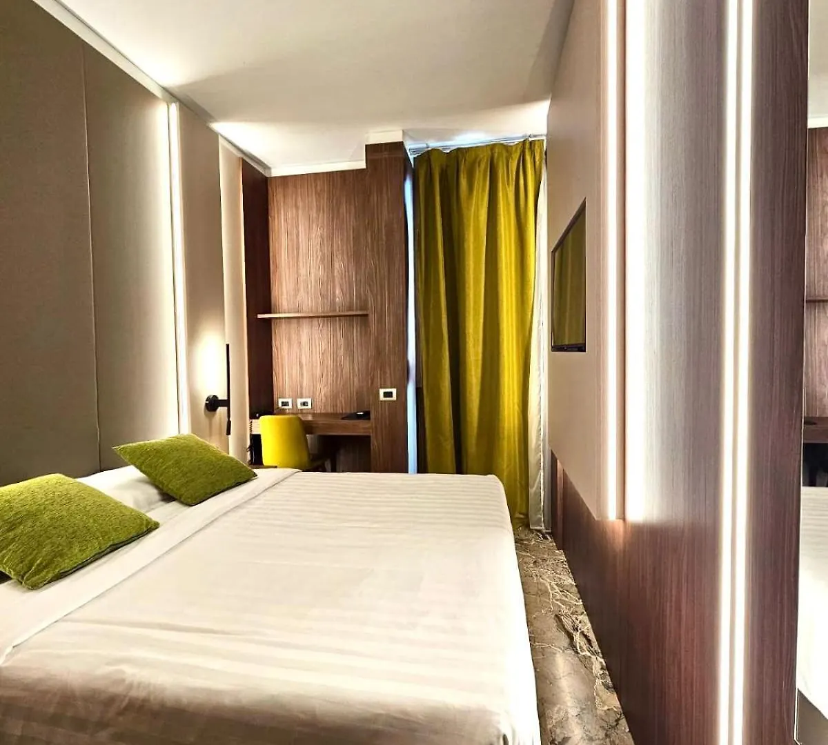 Canova Hotel Milaan