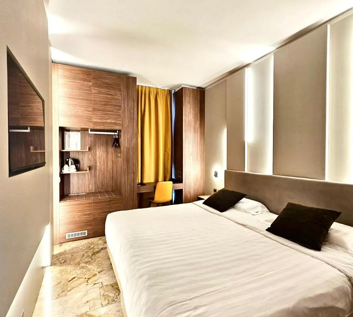 Canova Hotel Milaan 3*,