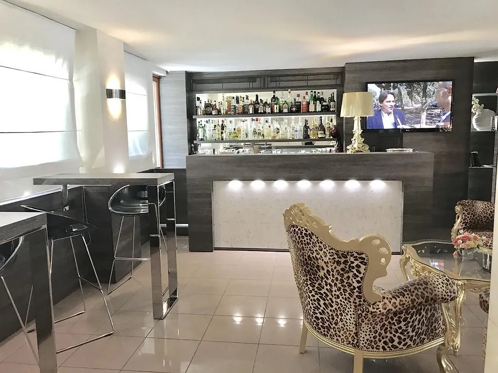 Canova Hotel Milaan Italië