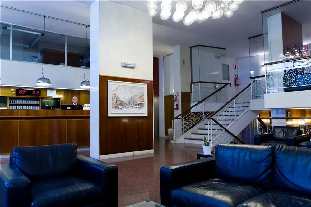 Canova Hotel Milaan